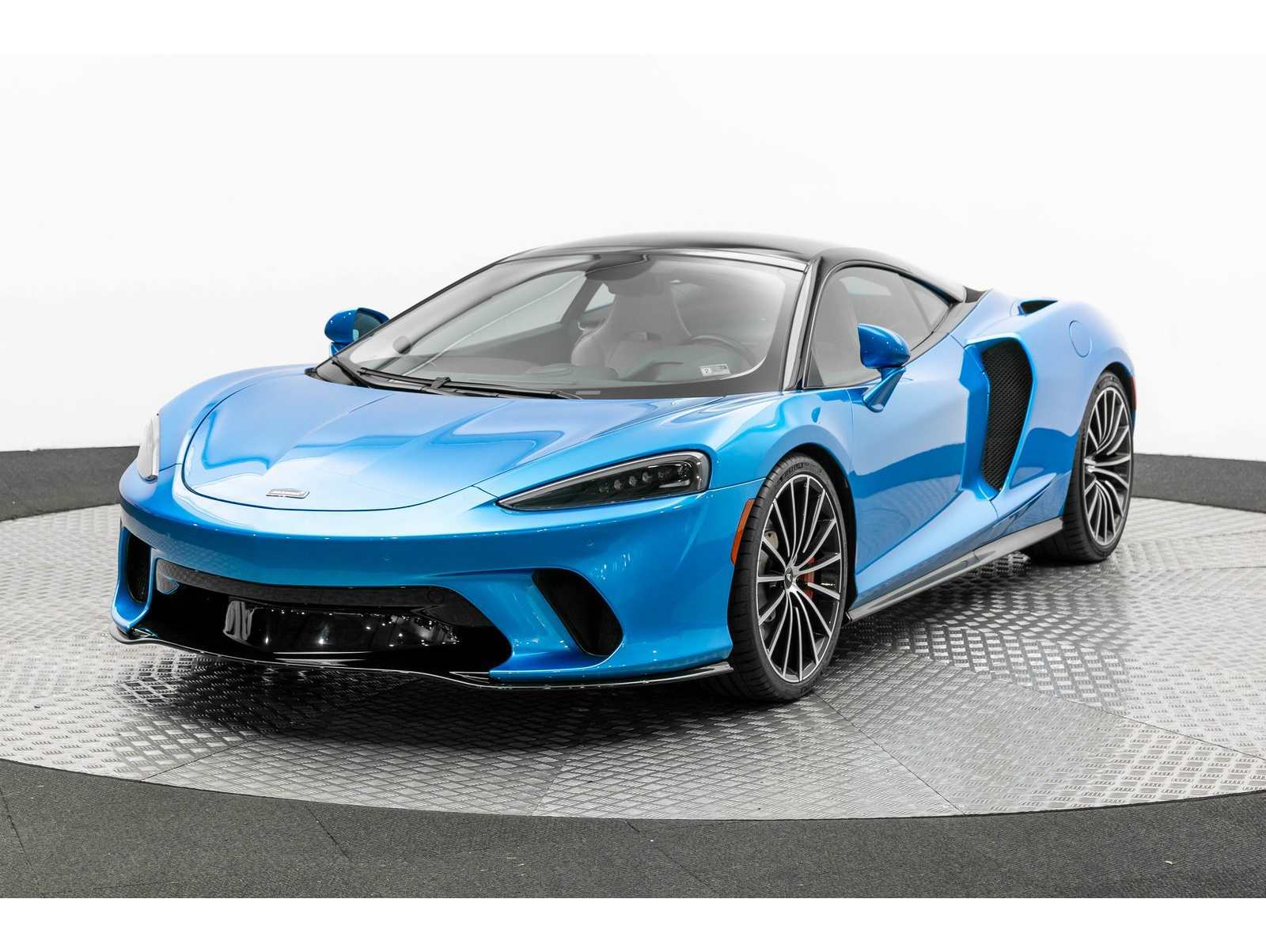 2020 McLaren GT Base