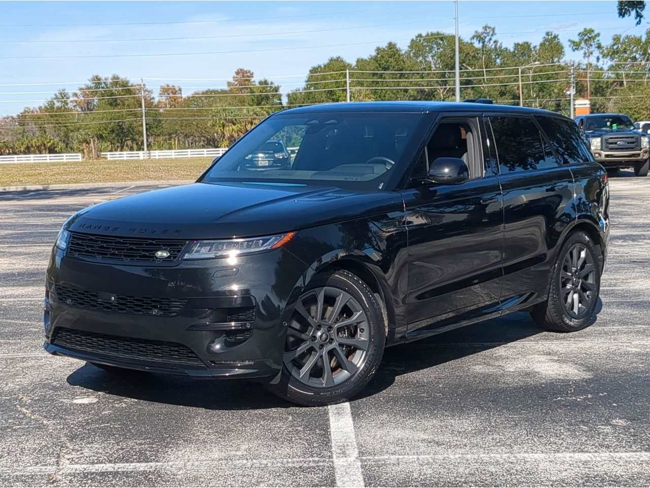 2024 Land Rover Range Rover Sport SE Dynamic's photo