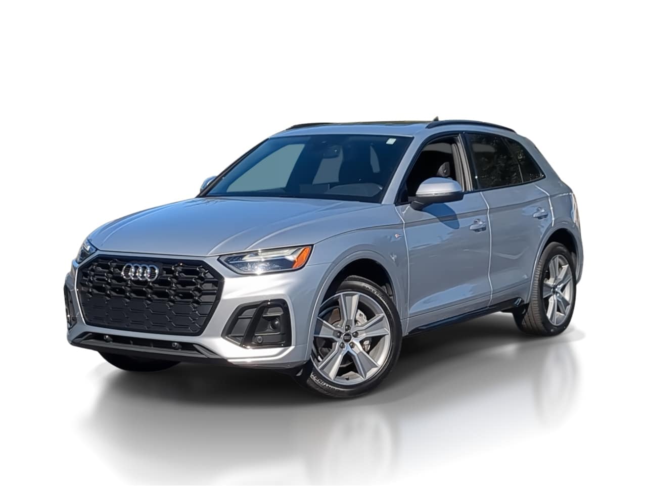 2025 Audi Q5 Premium's photo
