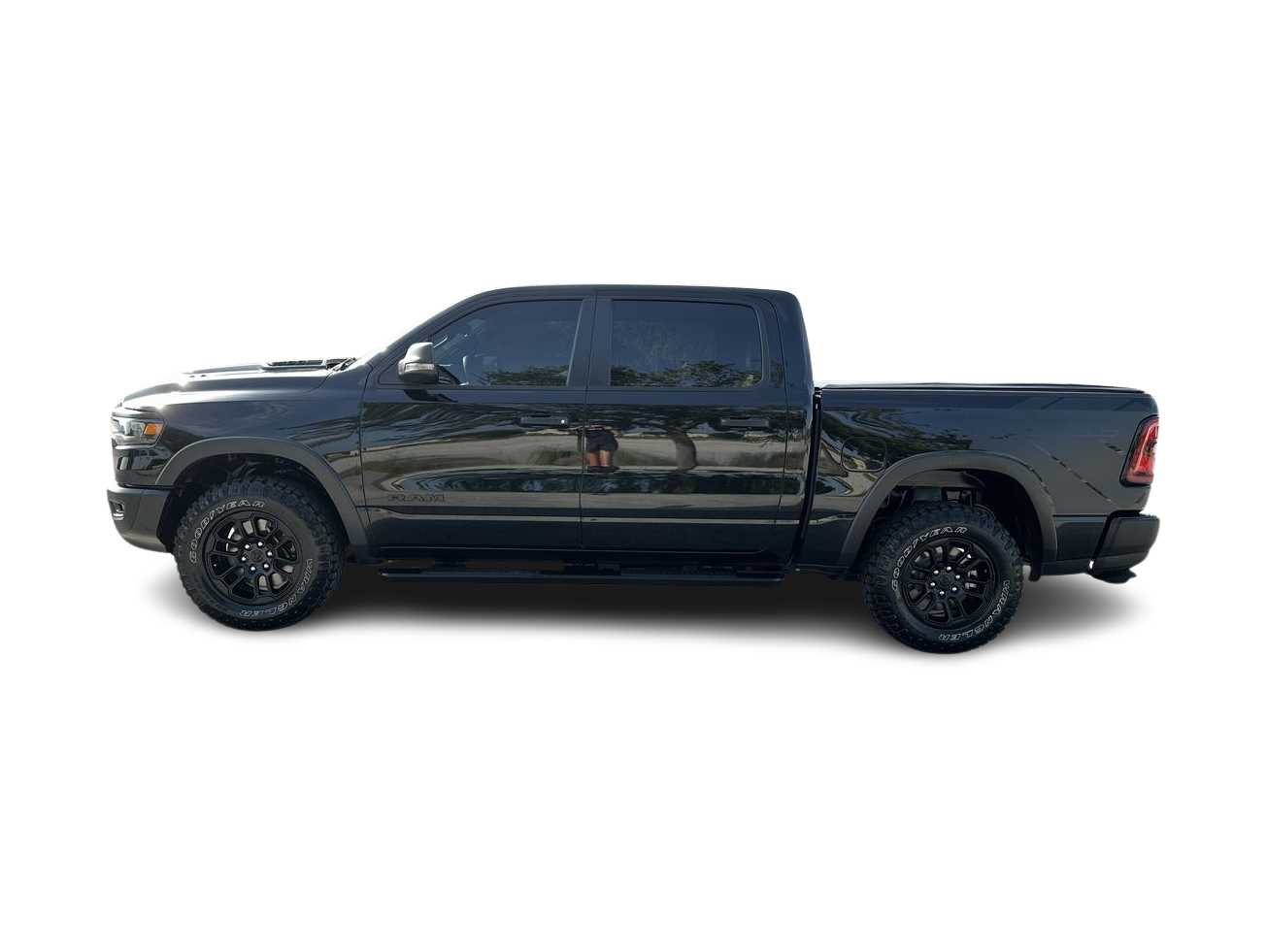 Thumbnail: 2025 RAM 1500 - 1
