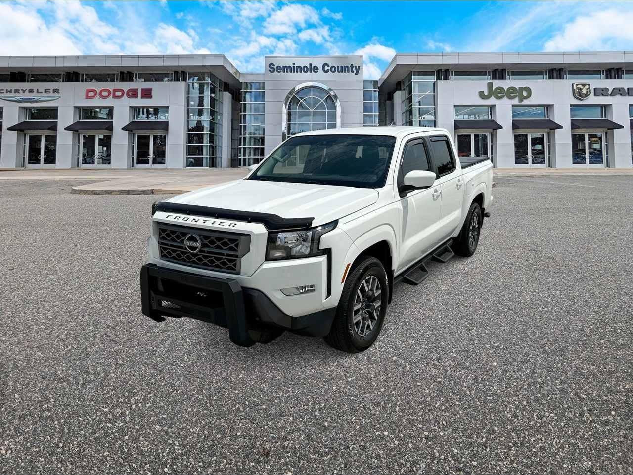 2023 Nissan Frontier SV