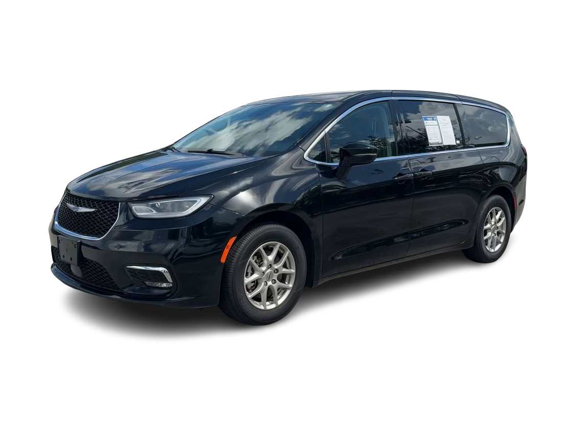 Thumbnail: 2024 Chrysler Pacifica - 1