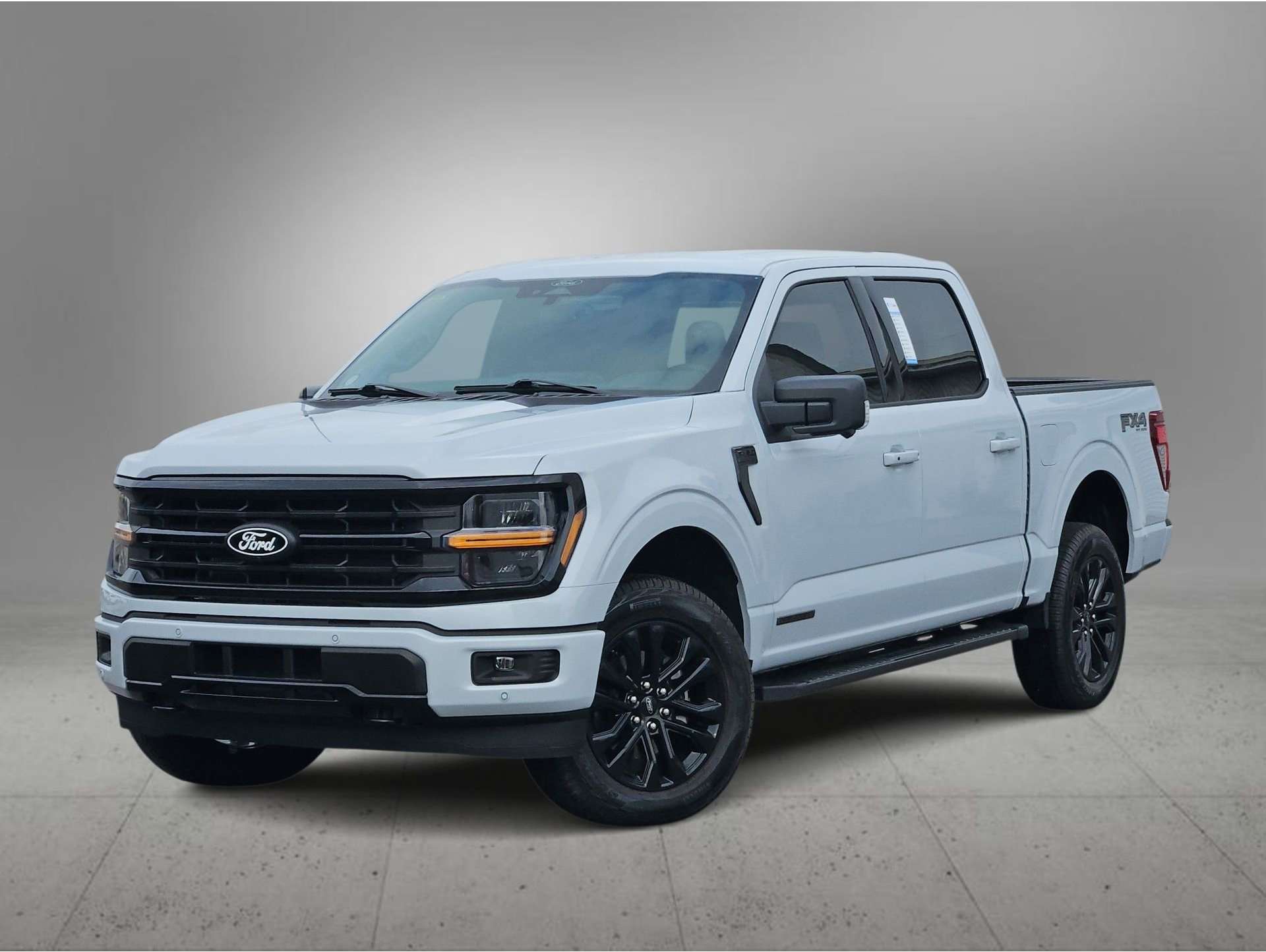 2025 Ford F-150 XLT's photo