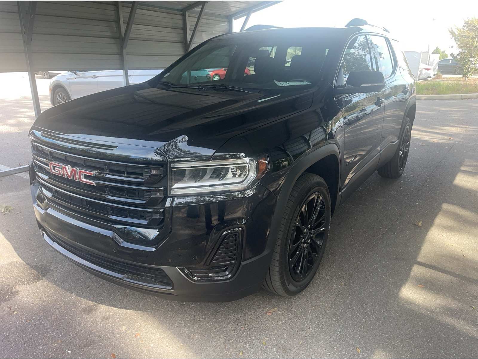 2023 GMC Acadia SLE's photo