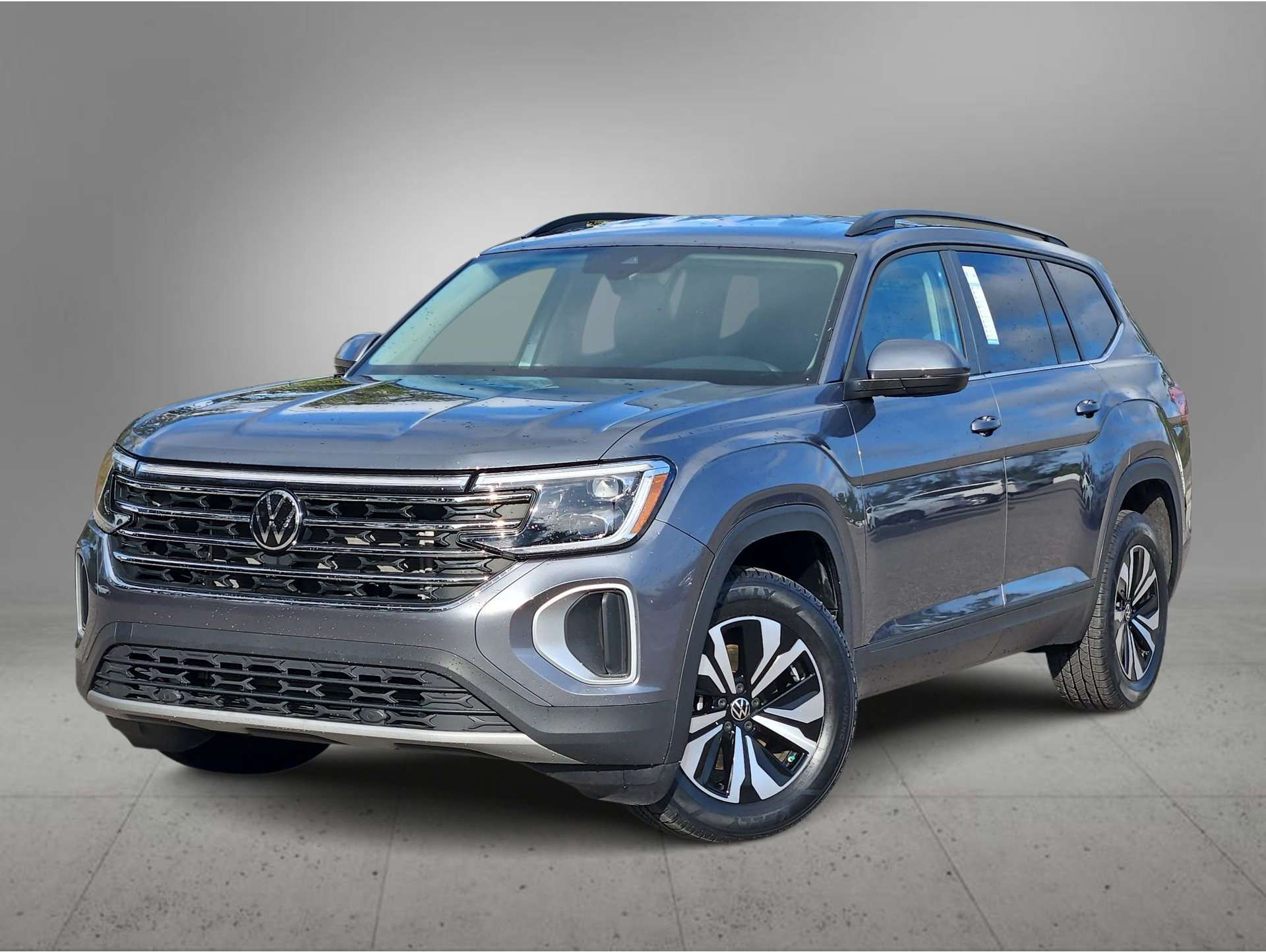 2024 Volkswagen Atlas SE's photo