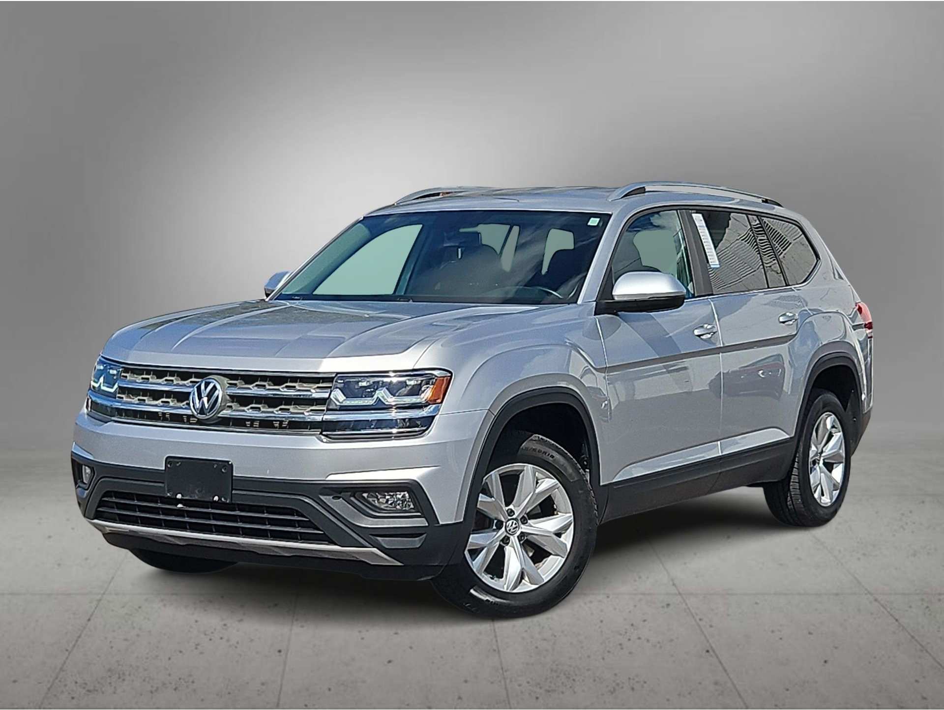 2018 Volkswagen Atlas SE's photo