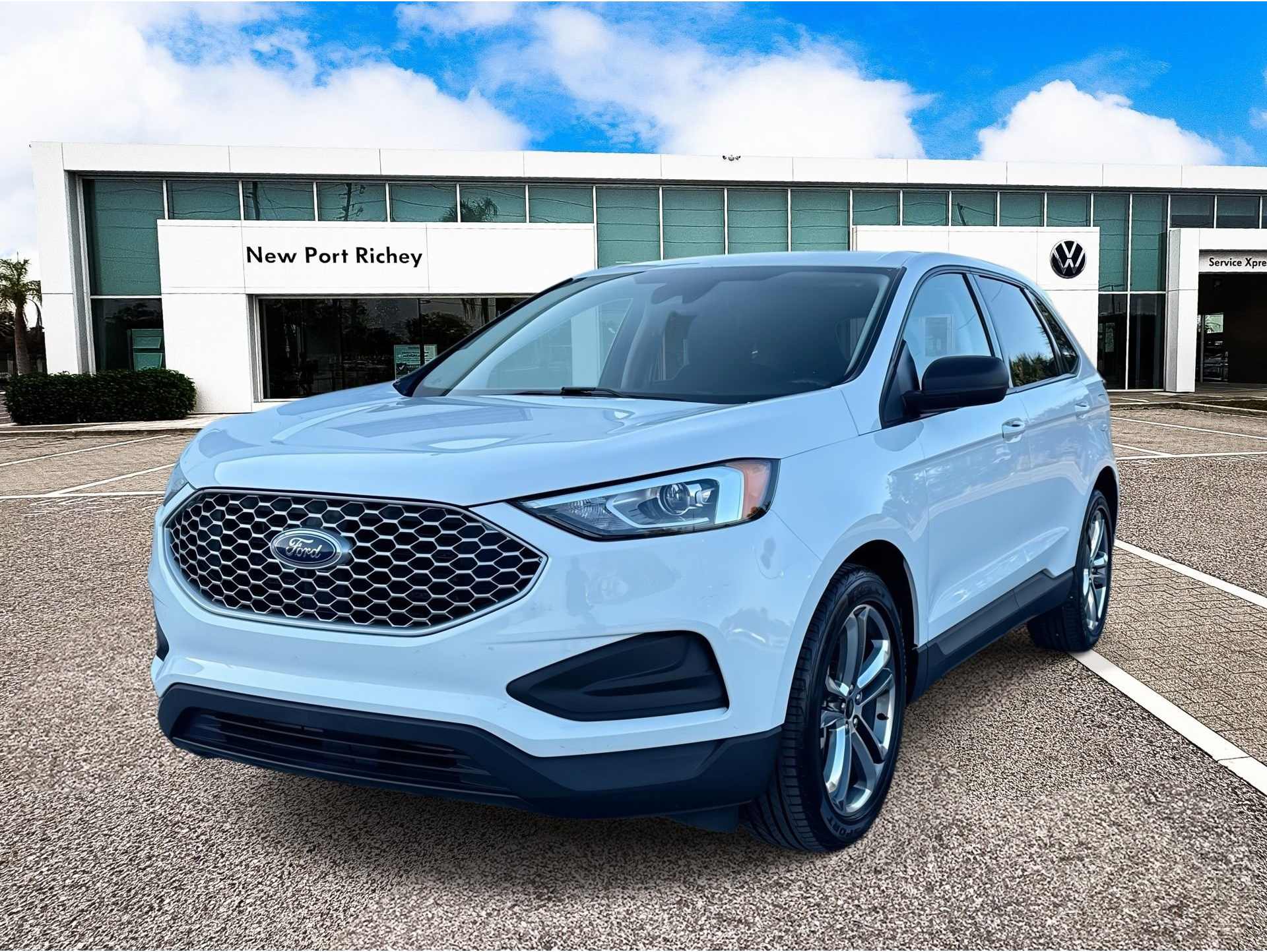 2023 Ford Edge SE