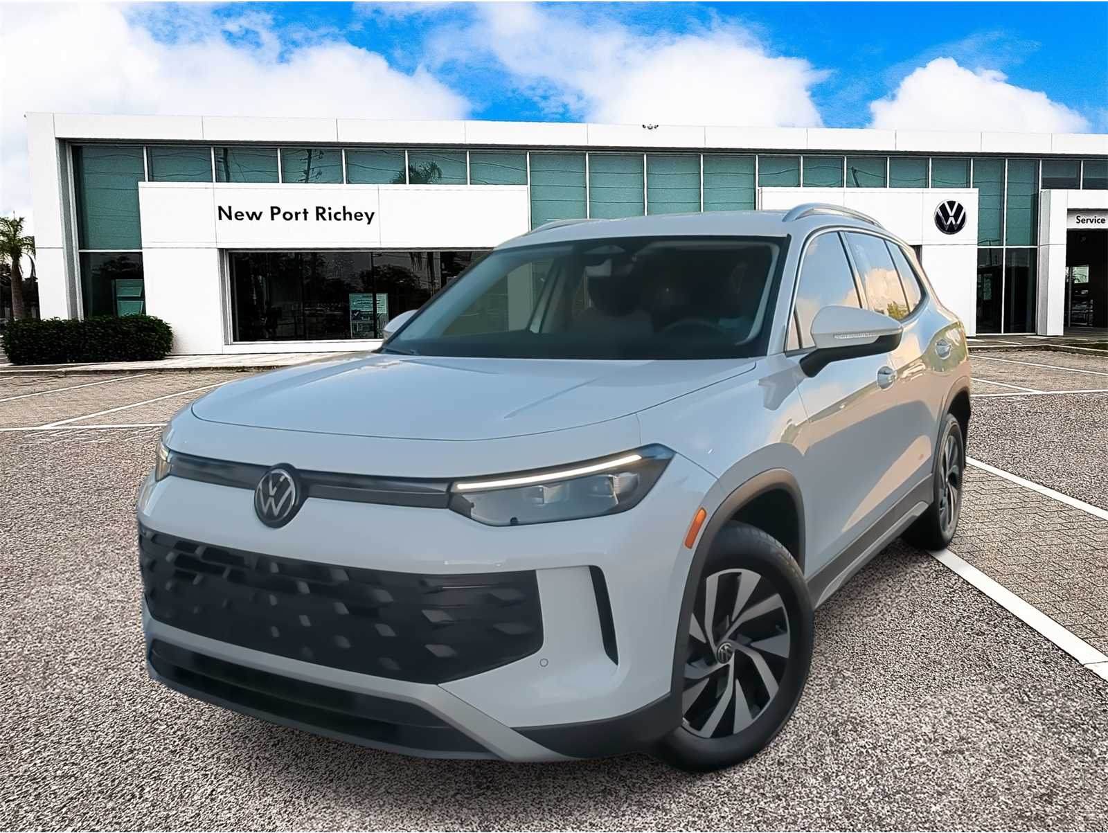 2025 Volkswagen Tiguan S's photo