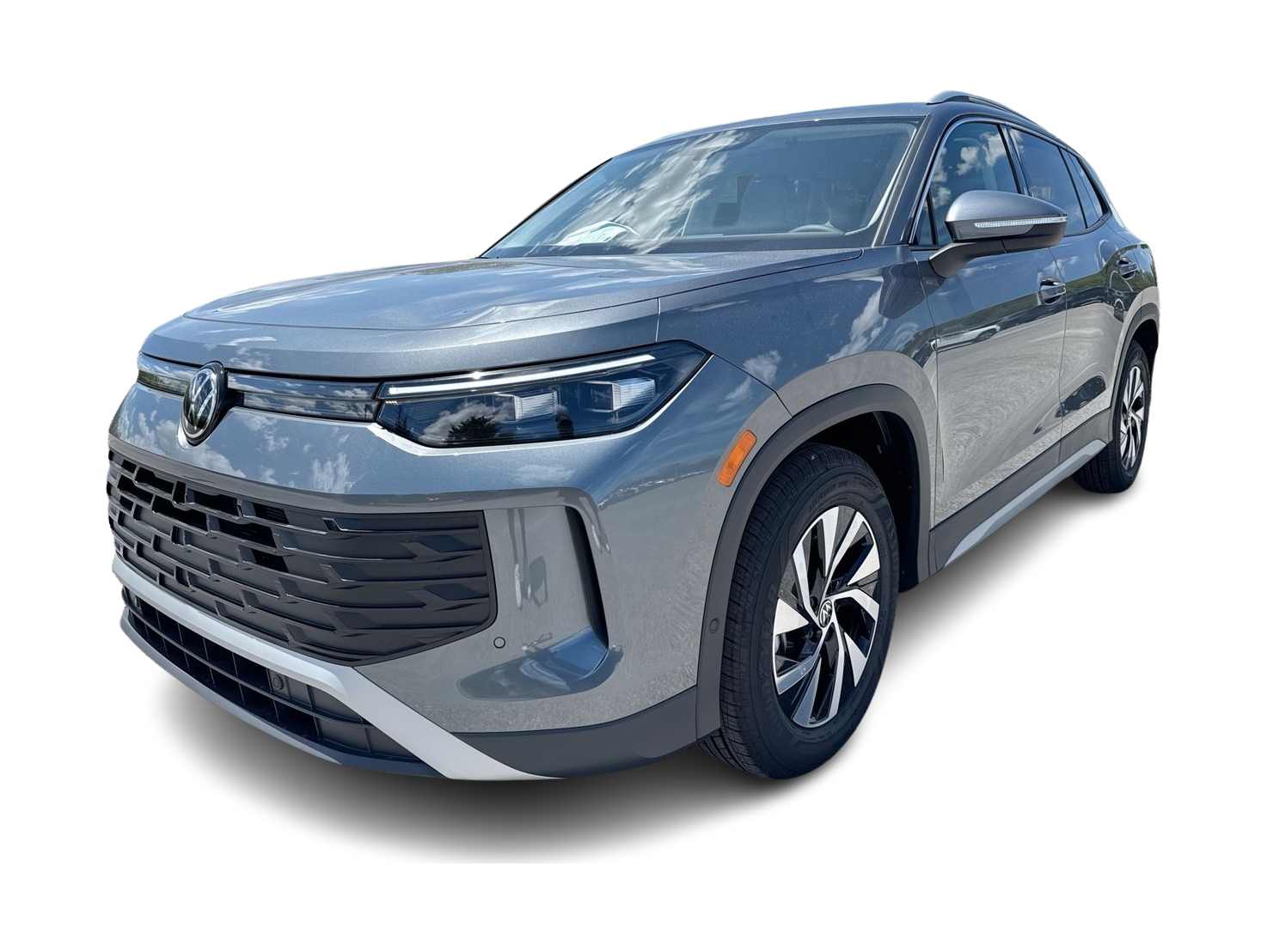 Thumbnail: 2026 Volkswagen Tiguan - 1