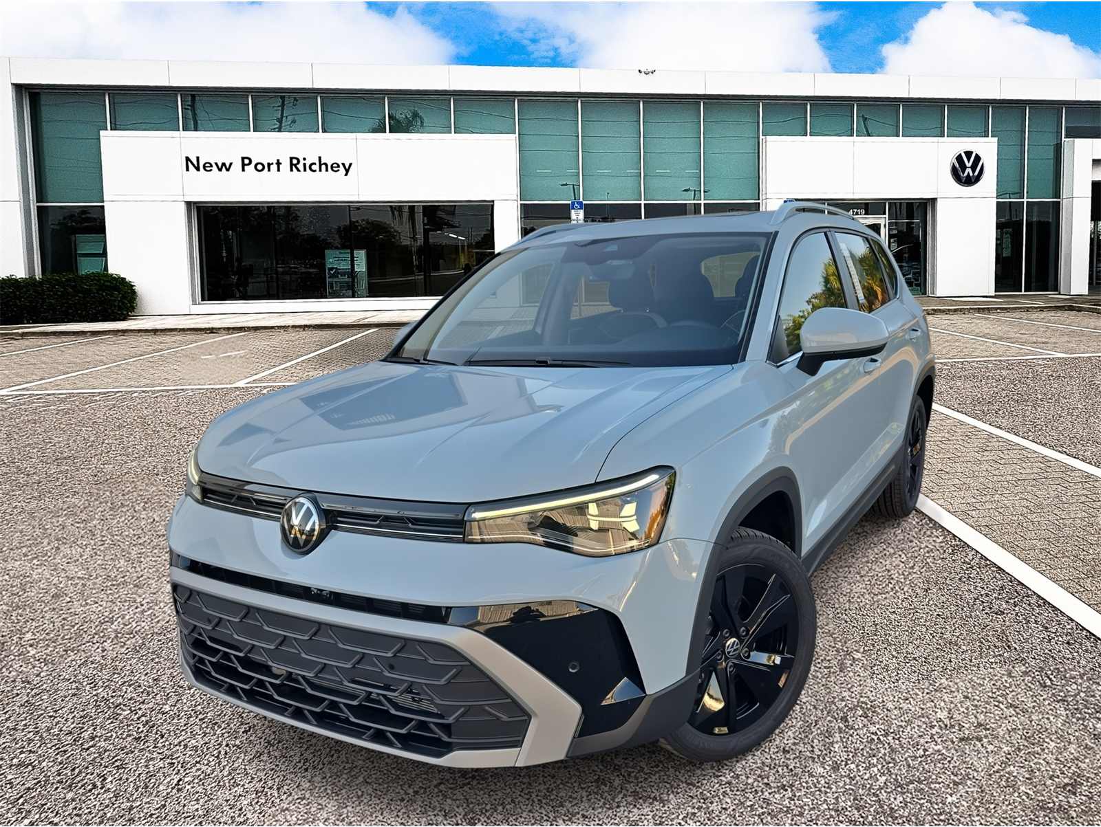 2025 Volkswagen Taos SE