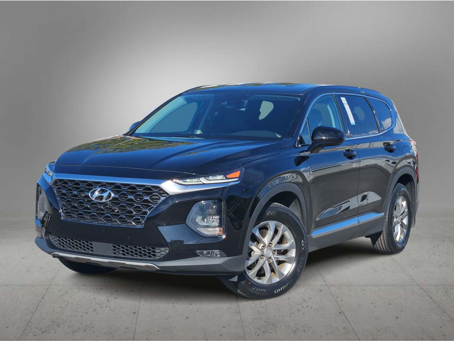 2020 Hyundai Santa Fe SEL's photo