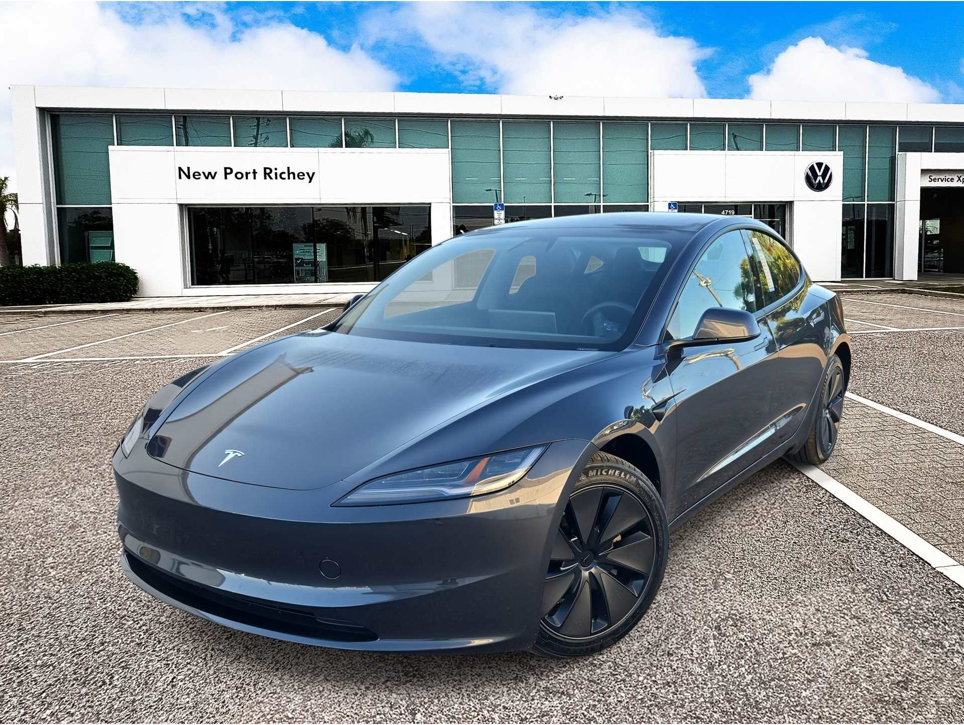 2025 Tesla Model 3 Performance's photo