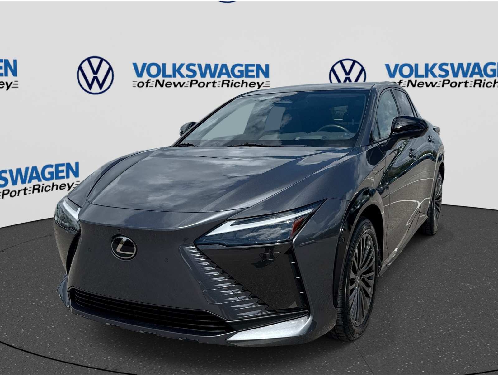 2023 Lexus RZ