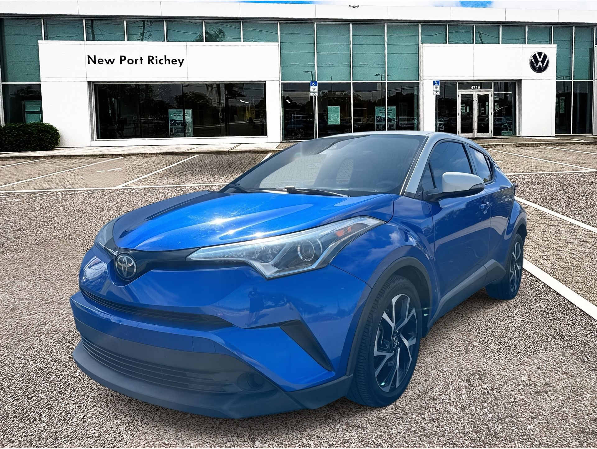 2019 Toyota C-HR XLE