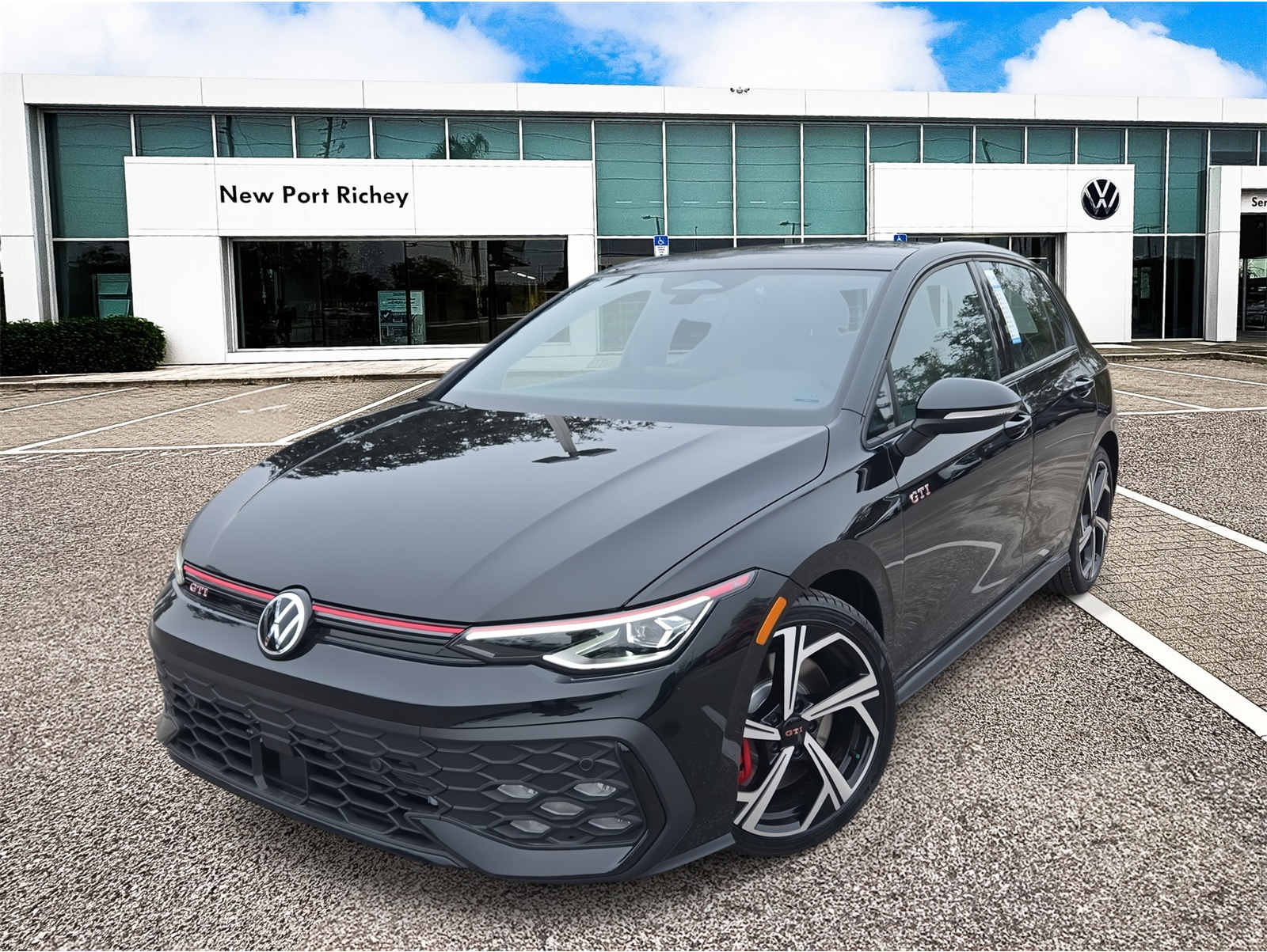 2026 Volkswagen Golf GTI SE's photo