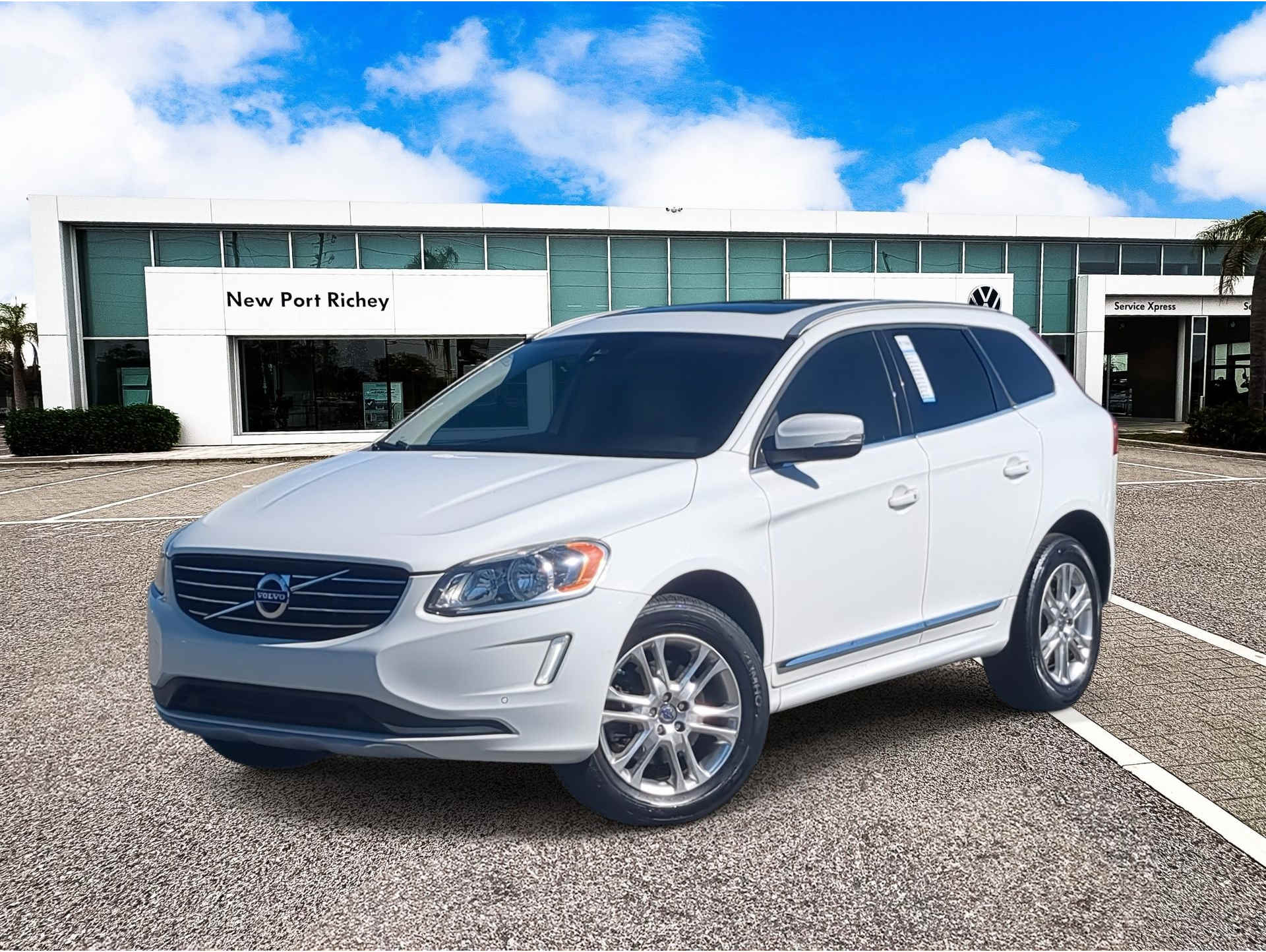 2015 Volvo XC60 Premier's photo