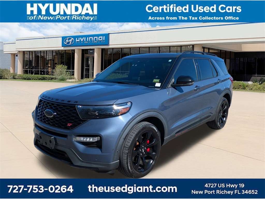 2021 Ford Explorer ST's photo