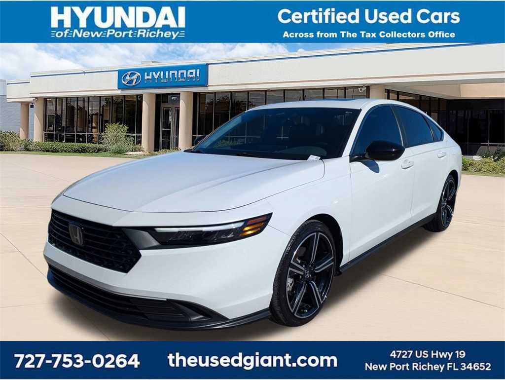 2023 Honda Accord Hybrid Sport's photo