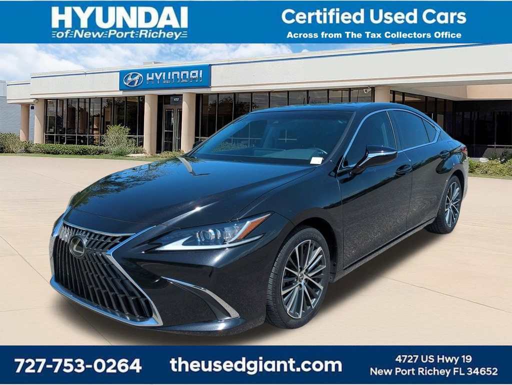2022 Lexus ES