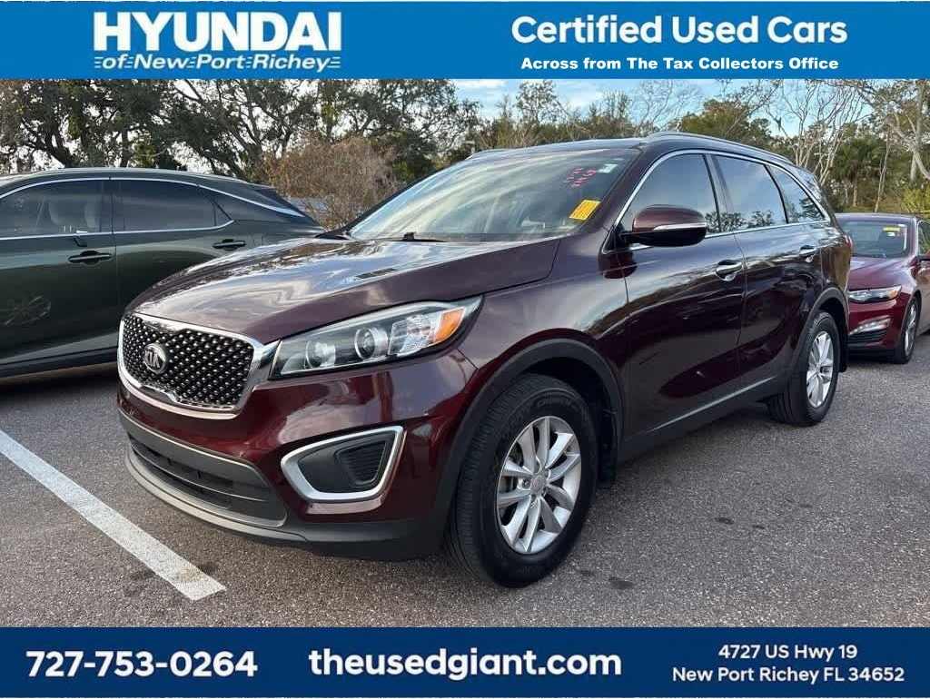 2017 Kia Sorento LX's photo
