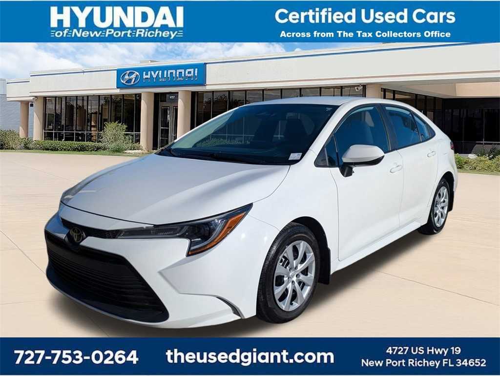 2024 Toyota Corolla LE