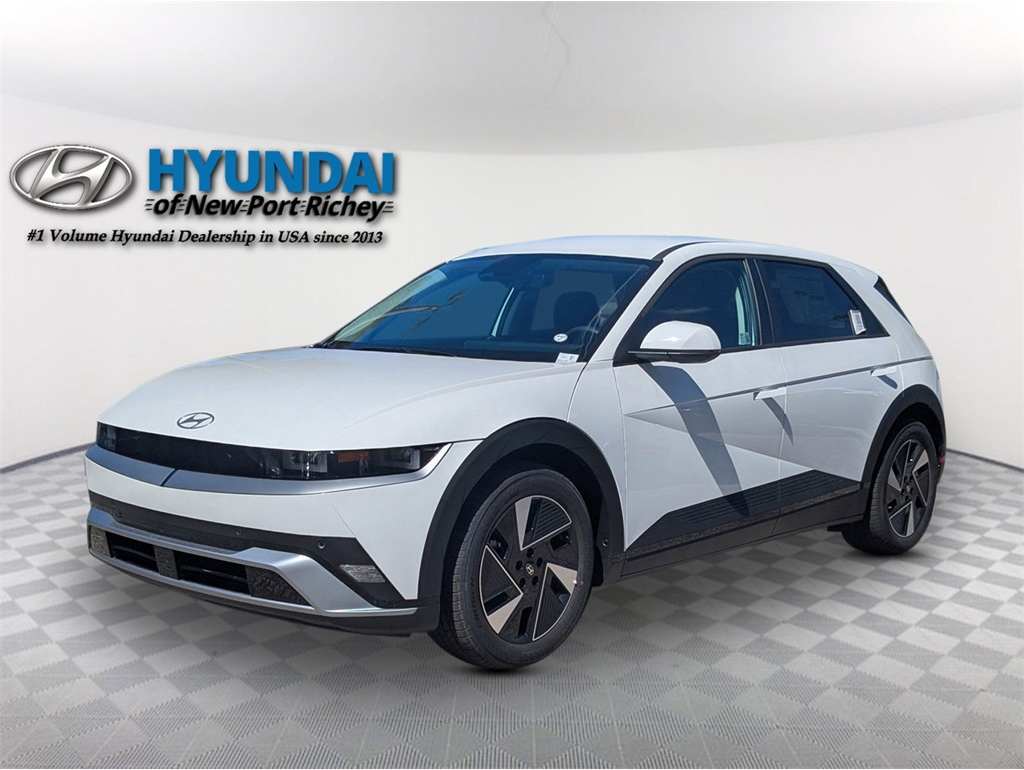 2026 Hyundai IONIQ 5 SE's photo