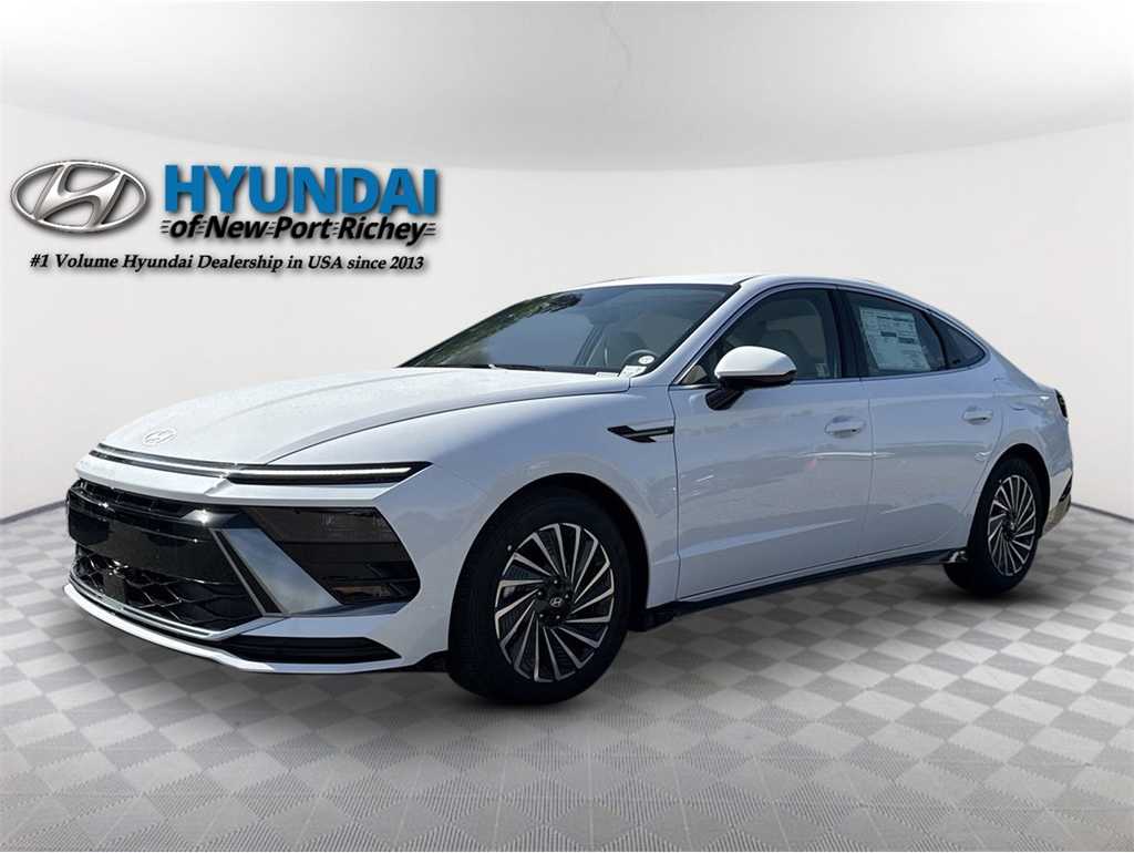 2025 Hyundai Sonata Hybrid SEL's photo