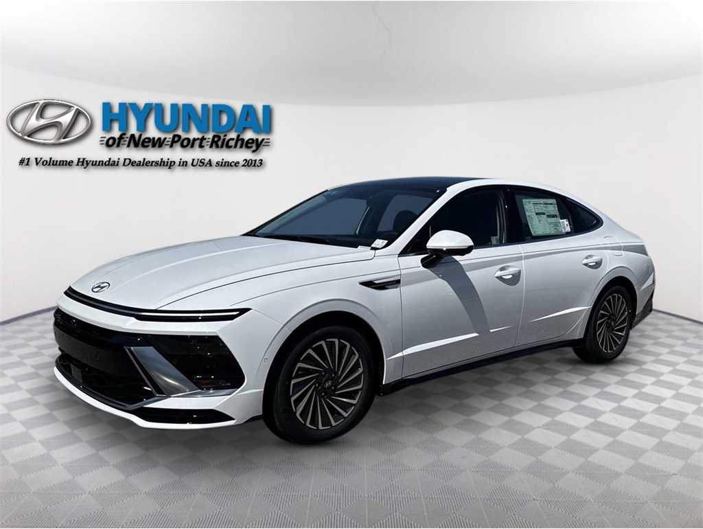 2025 Hyundai Sonata Hybrid Limited's photo