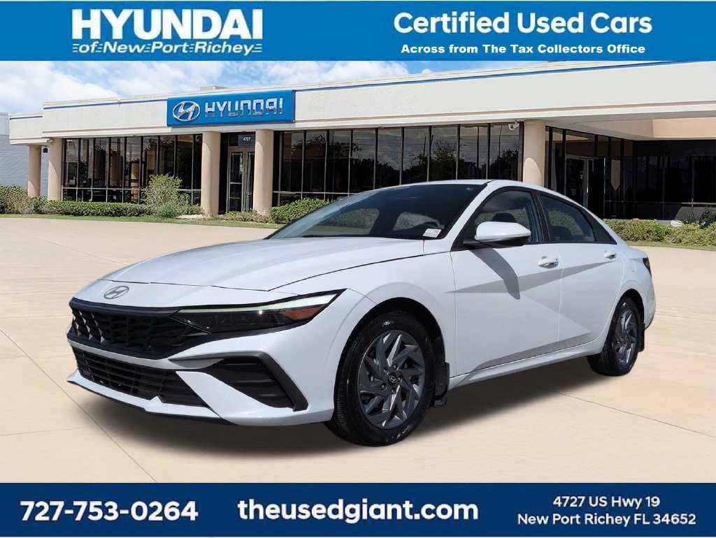 2024 Hyundai Elantra SEL