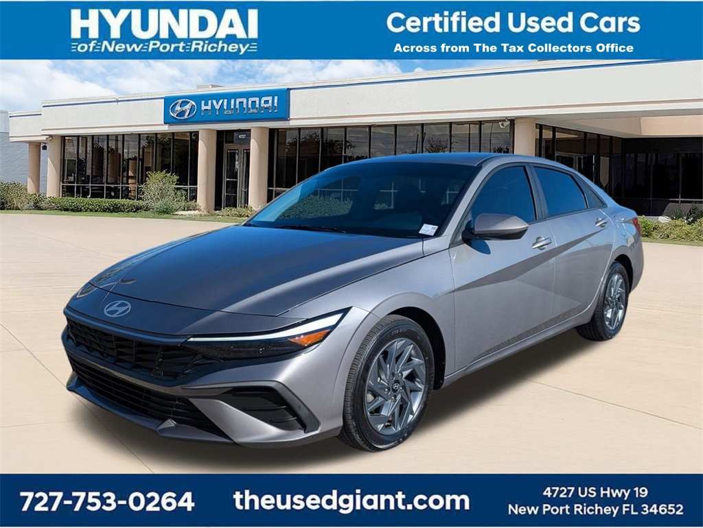2024 Hyundai Elantra SEL