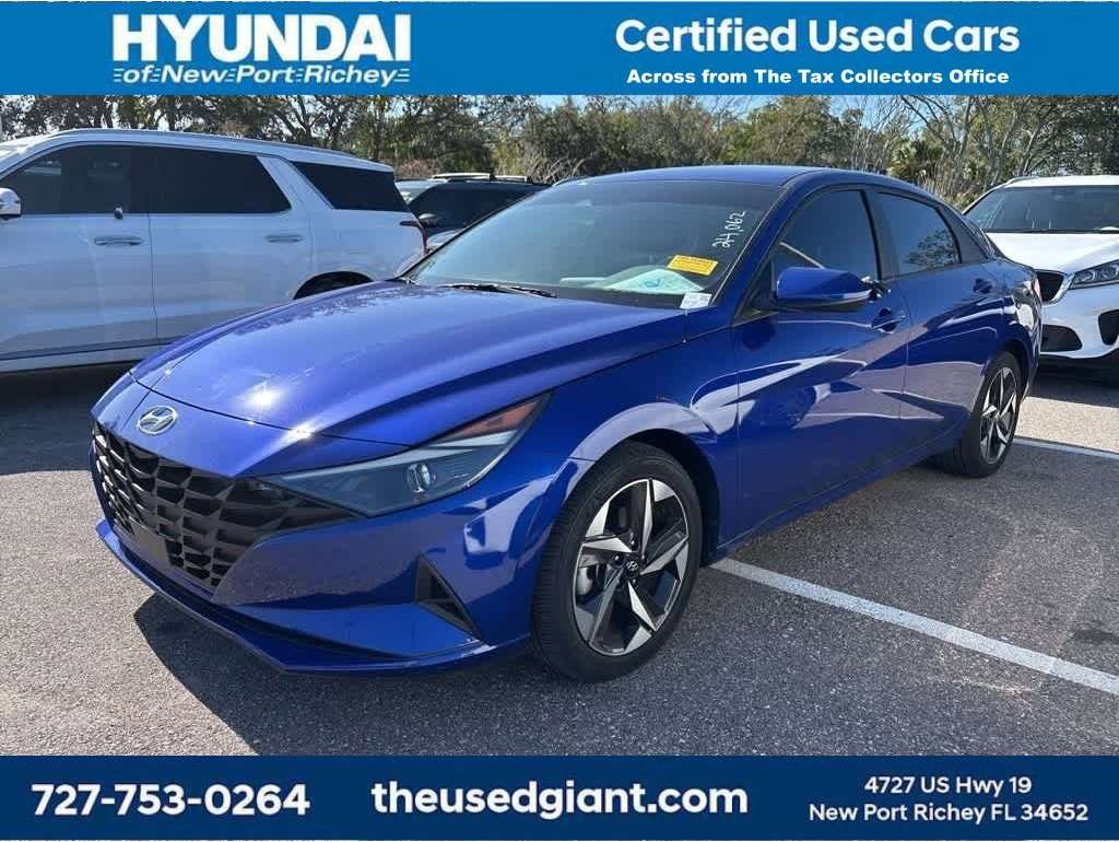 2023 Hyundai Elantra SEL's photo
