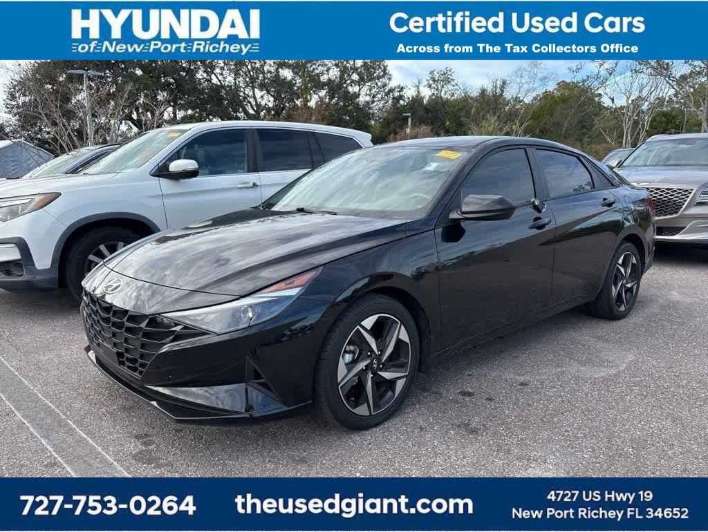 2023 Hyundai Elantra SEL's photo