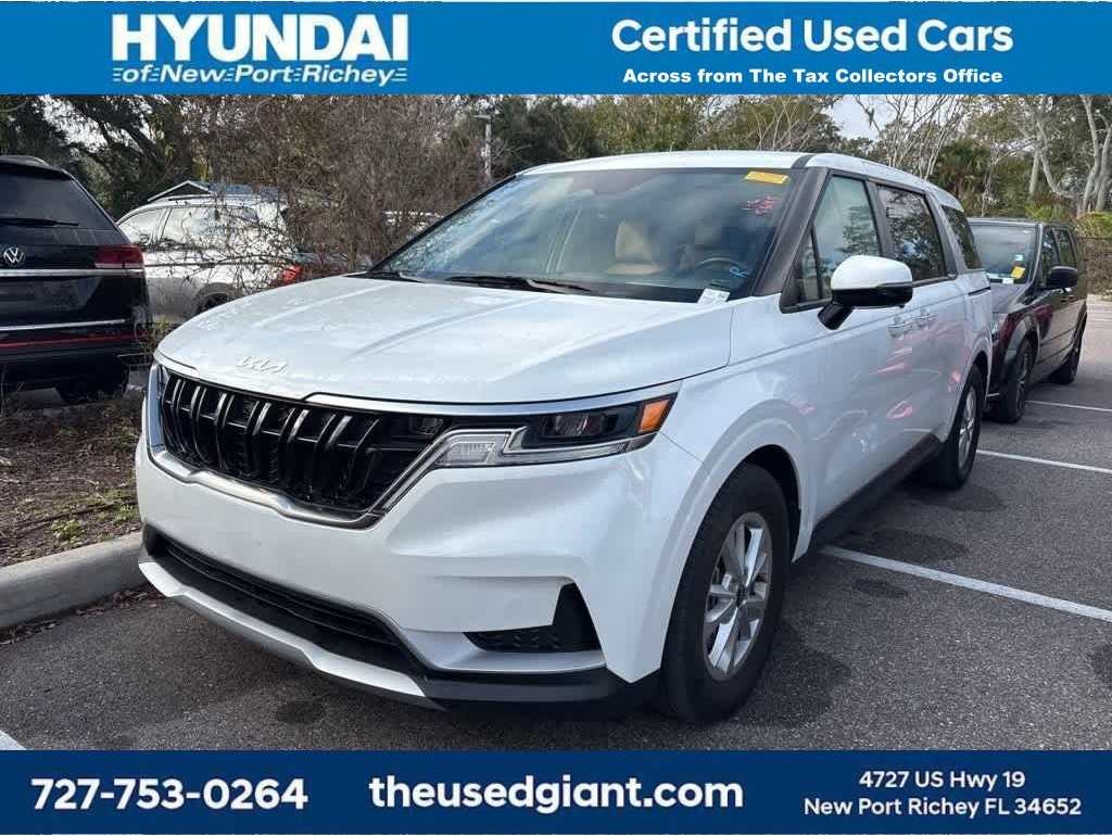 2024 Kia Carnival LX Seat Pkg's photo