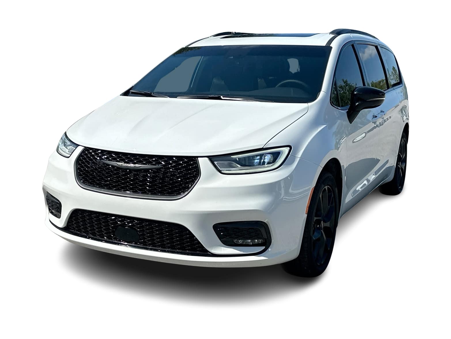 Thumbnail: 2023 Chrysler Pacifica - 1