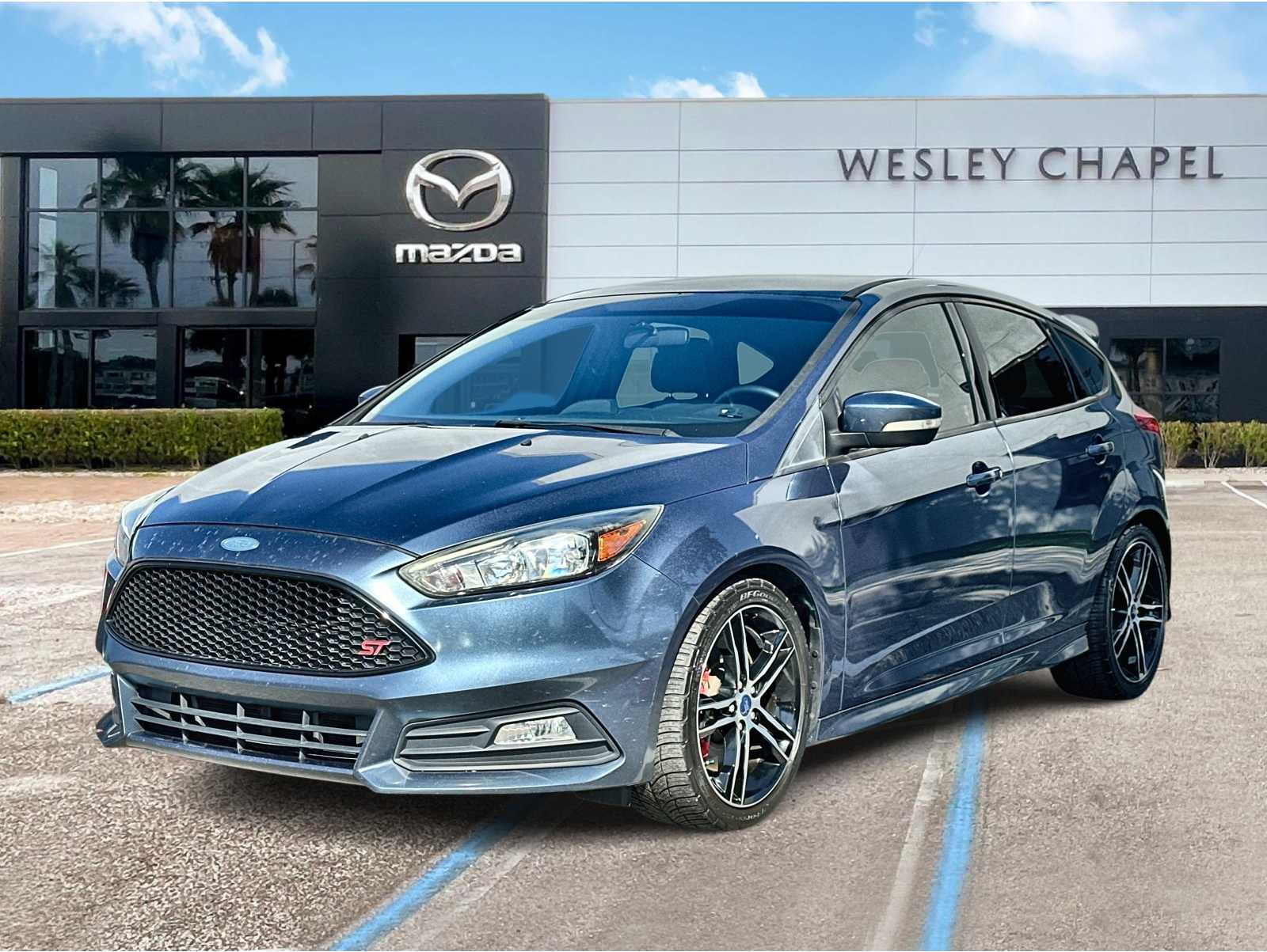 2018 Ford Focus ST's photo