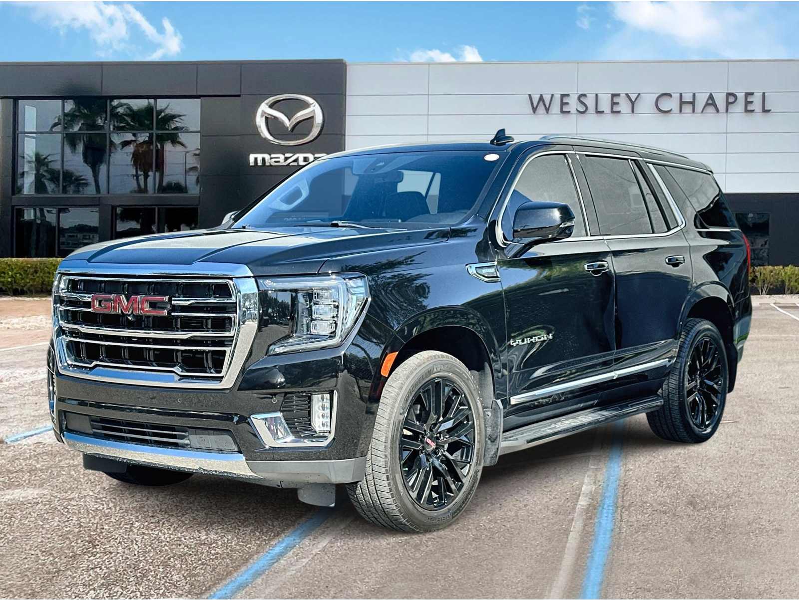 2021 GMC Yukon SLT's photo