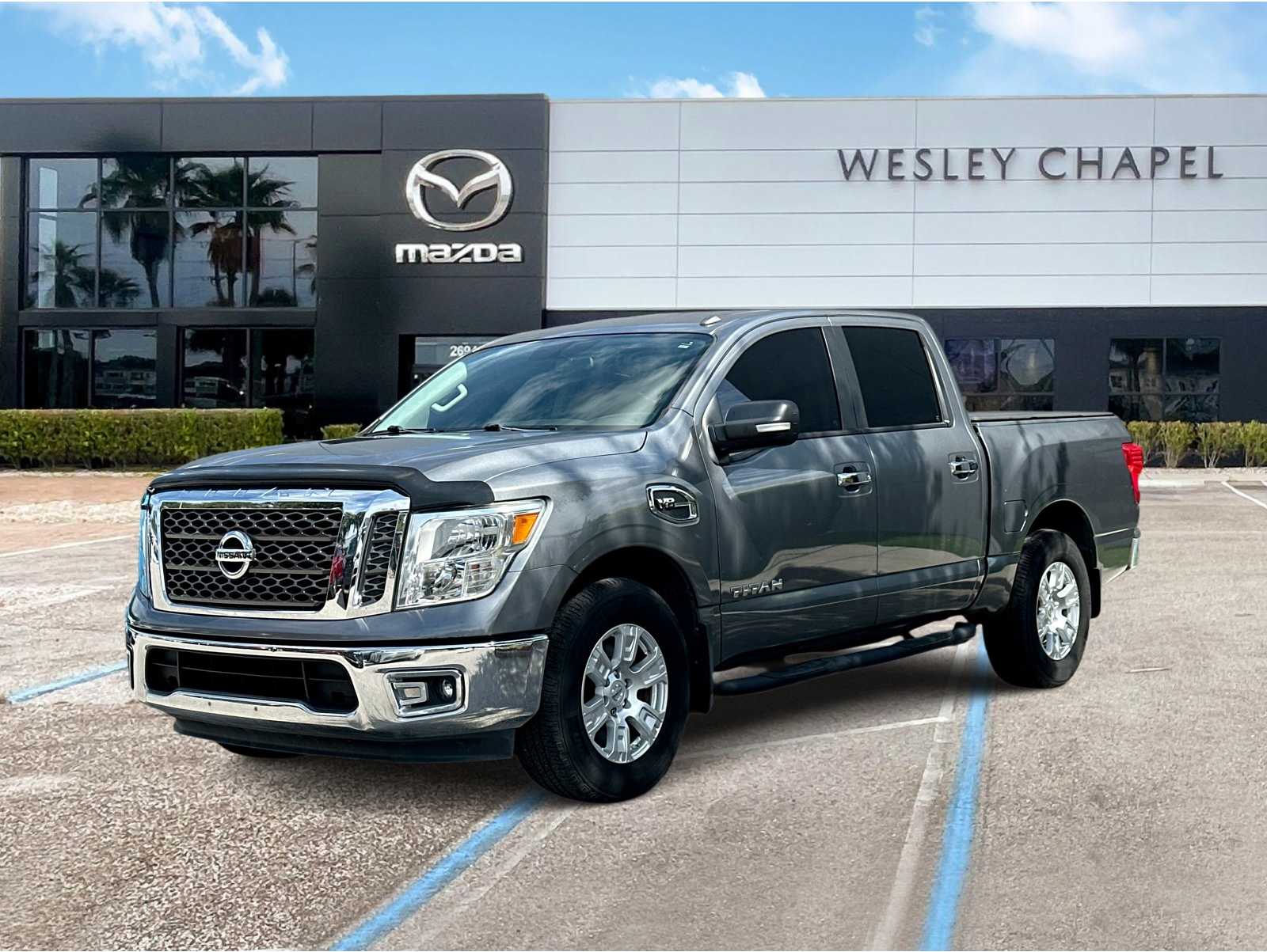 2017 Nissan Titan SV