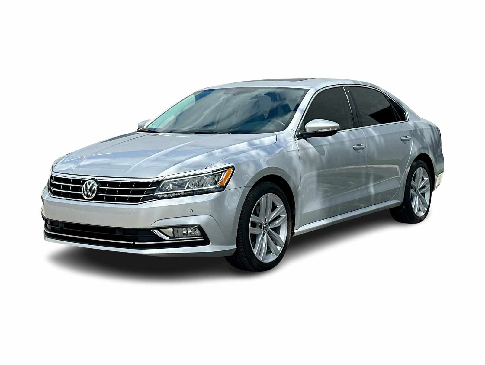Thumbnail: 2018 Volkswagen Passat - 1