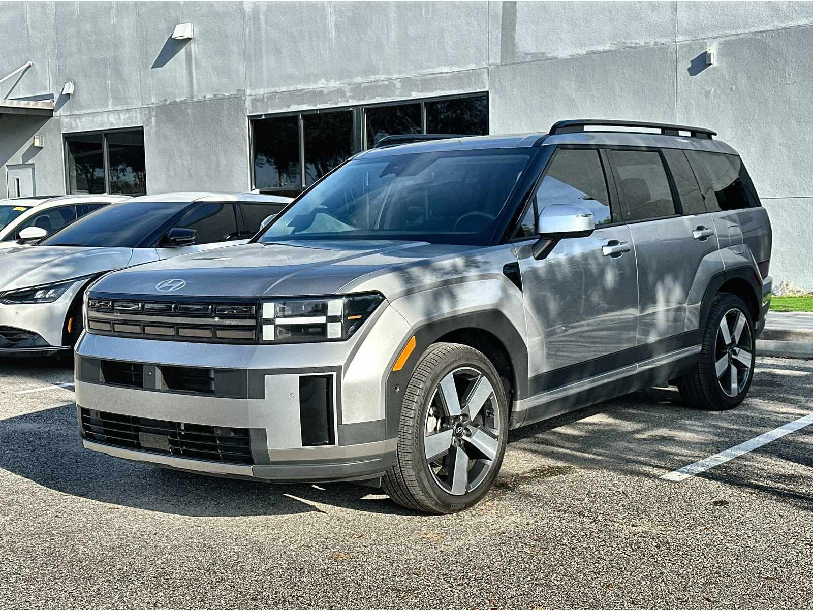 2024 Hyundai Santa Fe Limited's photo