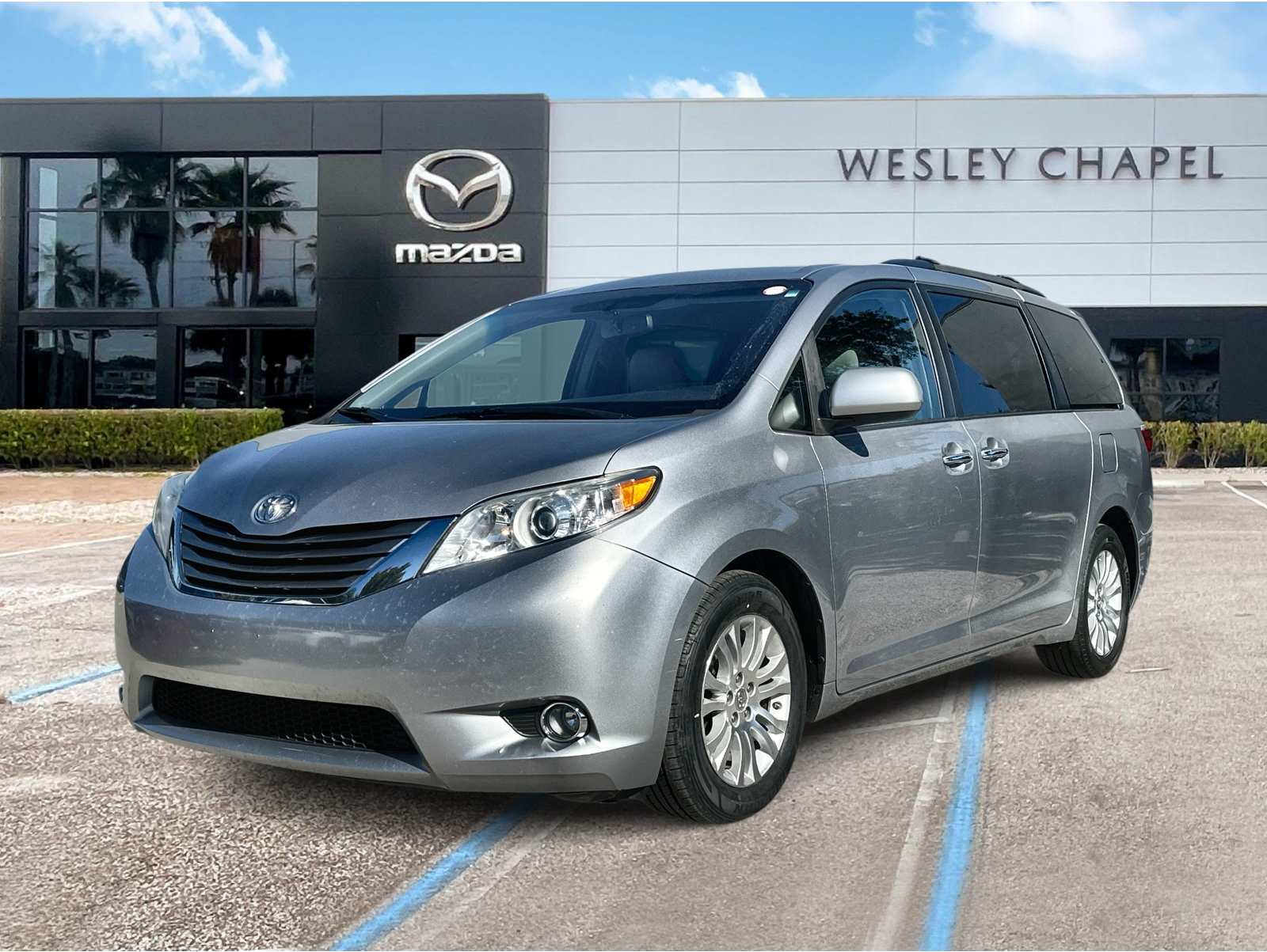 2015 Toyota Sienna XLE