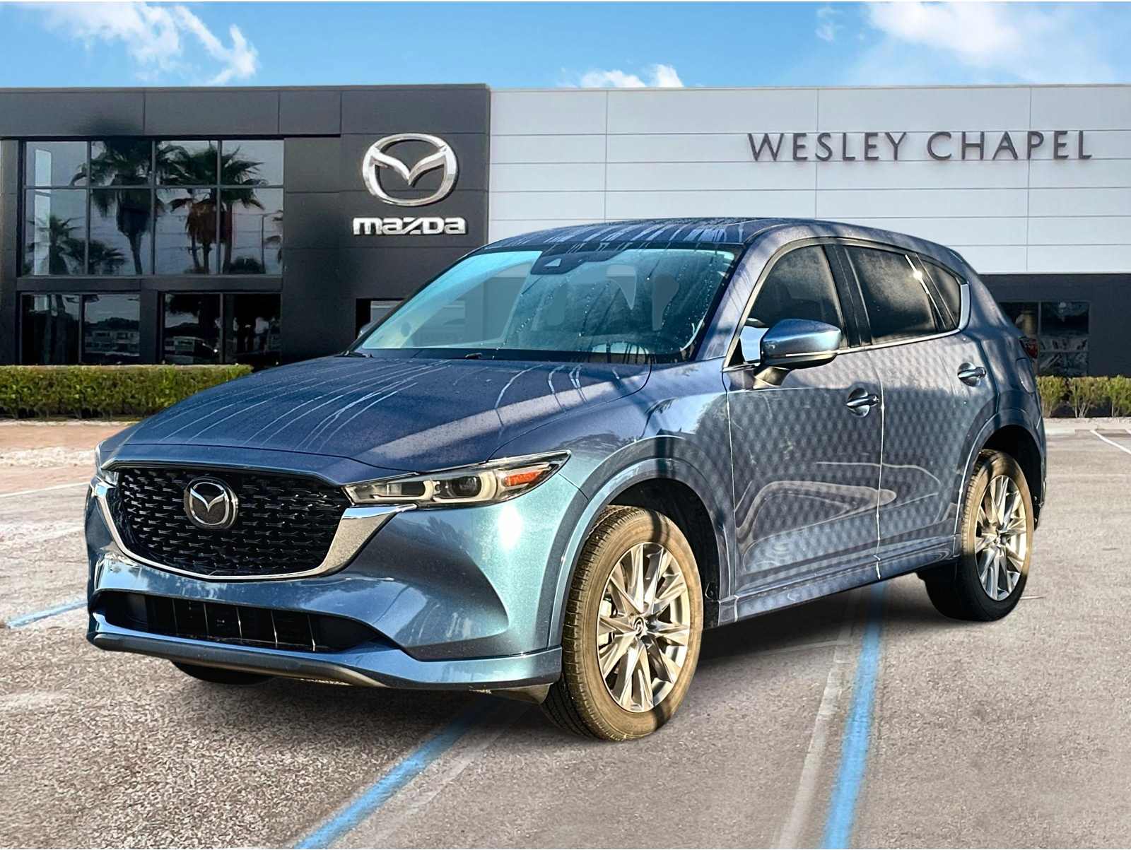 2024 Mazda CX-5 S Premium package's photo