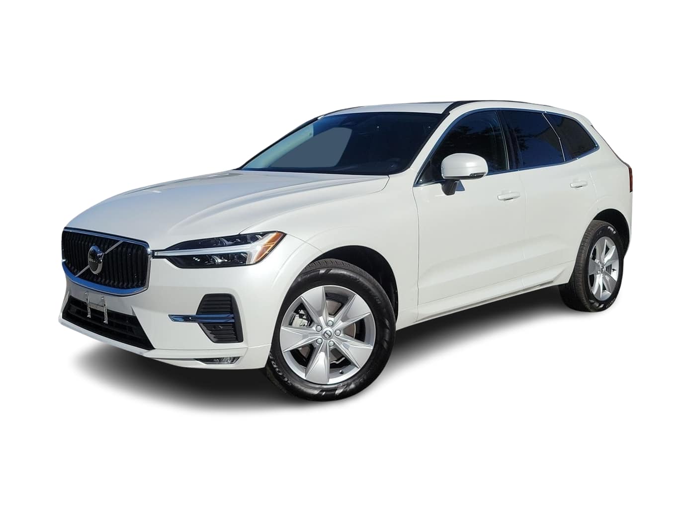 2022 Volvo XC60 B5 Momentum -
                Wesley Chapel, FL