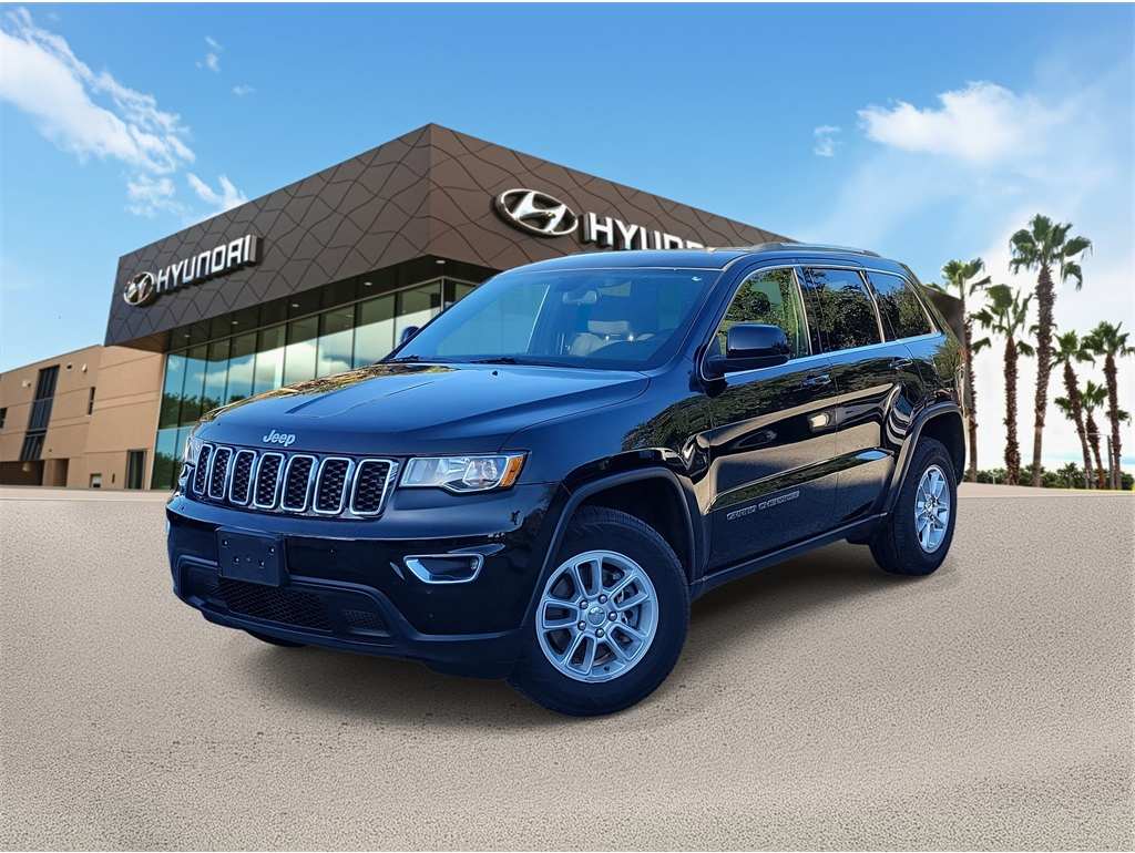 2019 Jeep Grand Cherokee Laredo E's photo
