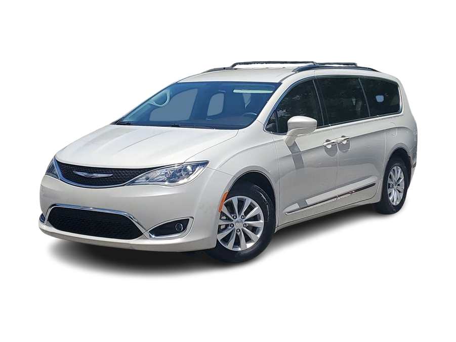Thumbnail: 2017 Chrysler Pacifica - 1