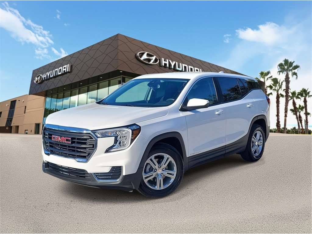 2024 GMC Terrain SLE's photo
