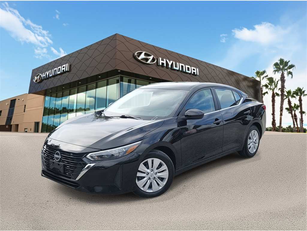 2024 Nissan Sentra S's photo