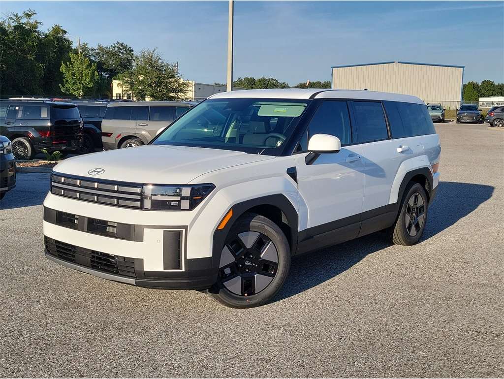 2026 Hyundai Santa Fe SE's photo