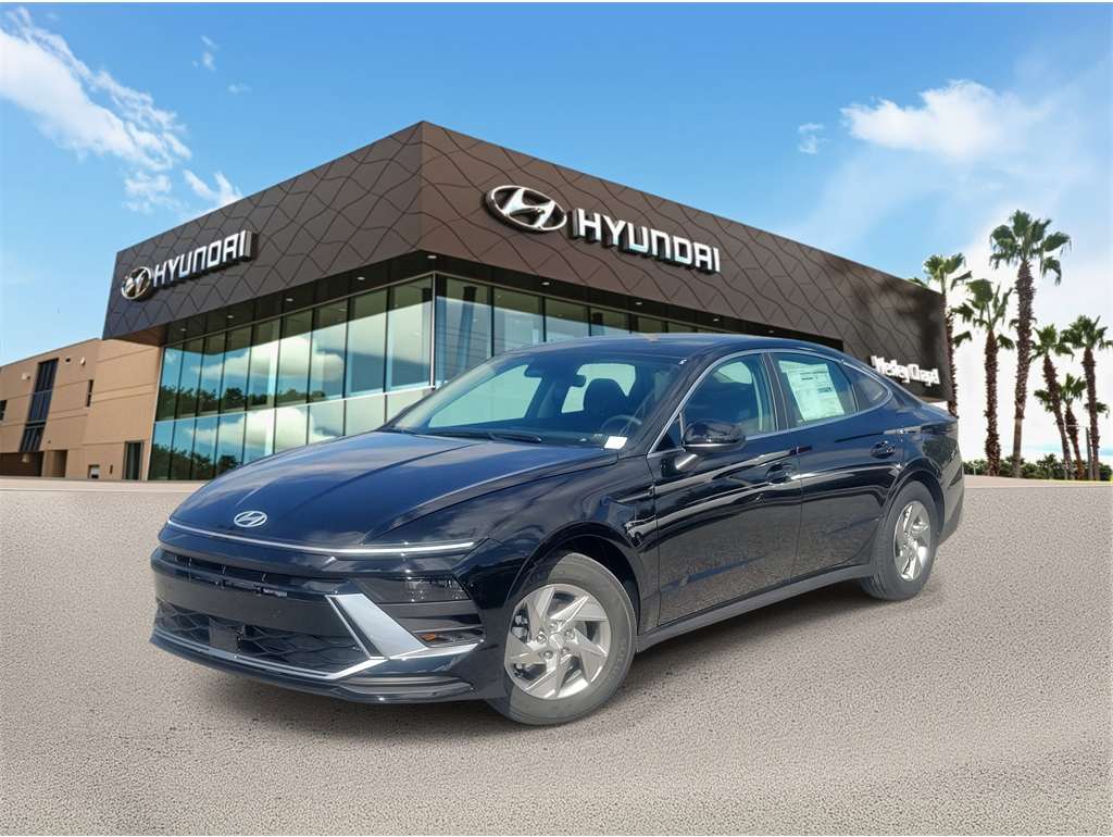 2026 Hyundai Sonata SE's photo