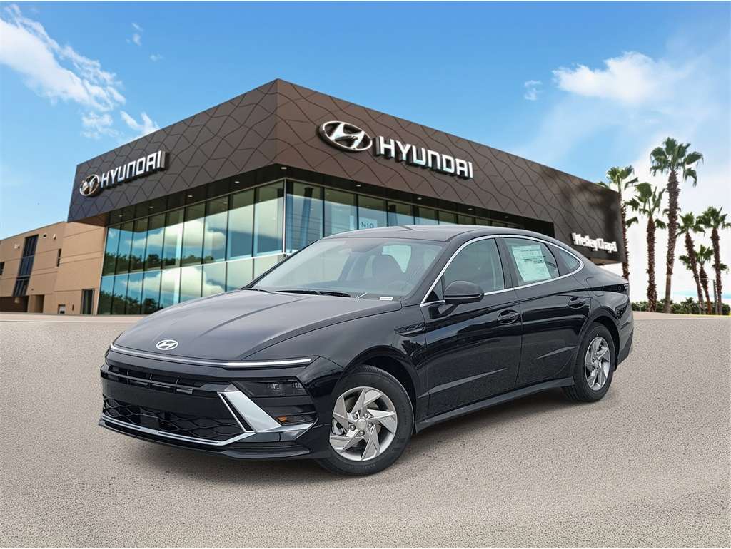 2026 Hyundai Sonata SE's photo
