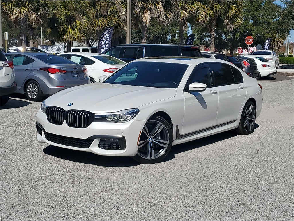 2019 BMW 7 Series 740i